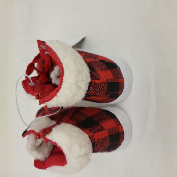 Girls Buffalo Plaid Print High Top Sneakers, red - Picture 4 of 5